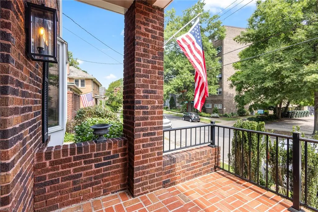 Norfolk, Virginia 23507, United States, 3 Bedrooms Bedrooms, ,3 BathroomsBathrooms,Residential,Active,160840