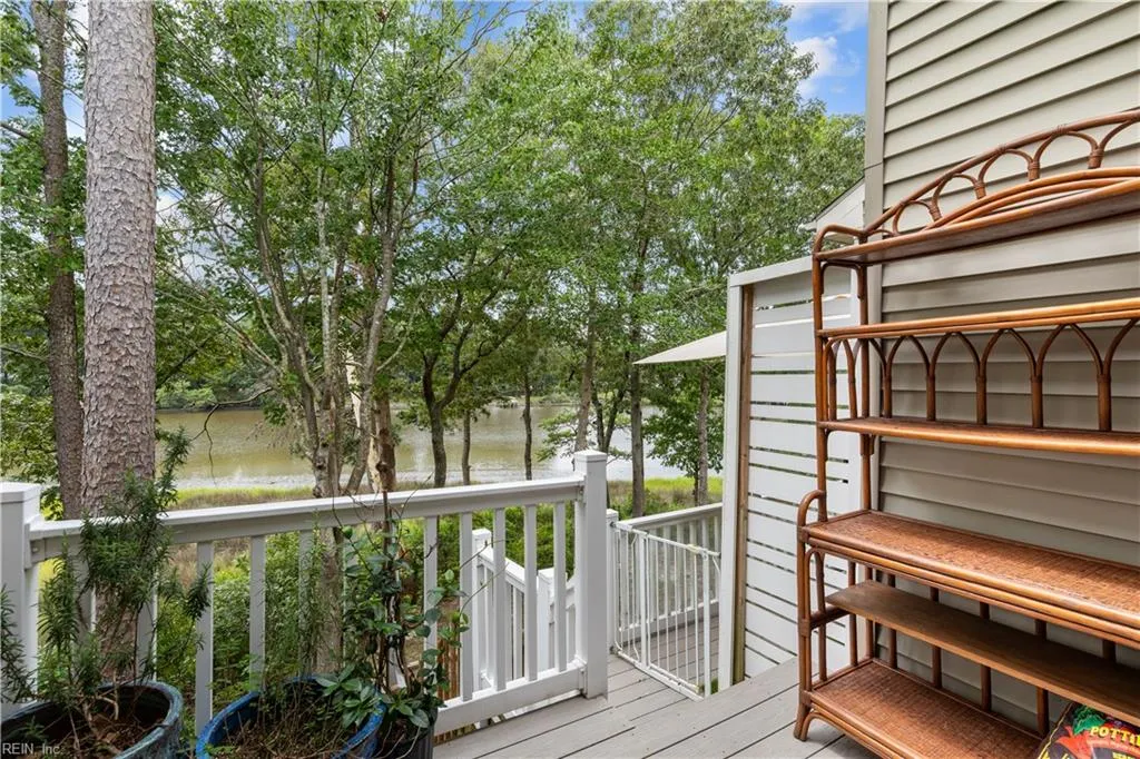 Virginia Beach, Virginia 23454, United States, 2 Bedrooms Bedrooms, ,3 BathroomsBathrooms,Residential,Active,178231