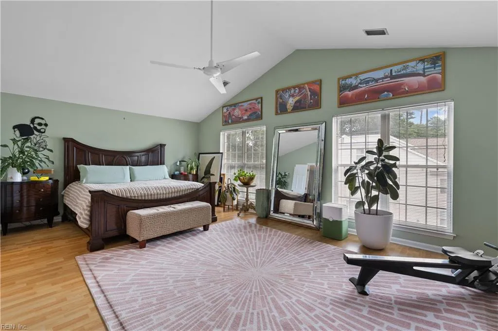 Virginia Beach, Virginia 23454, United States, 2 Bedrooms Bedrooms, ,3 BathroomsBathrooms,Residential,Active,178231