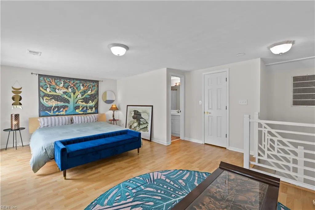 Virginia Beach, Virginia 23454, United States, 2 Bedrooms Bedrooms, ,3 BathroomsBathrooms,Residential,Active,178231