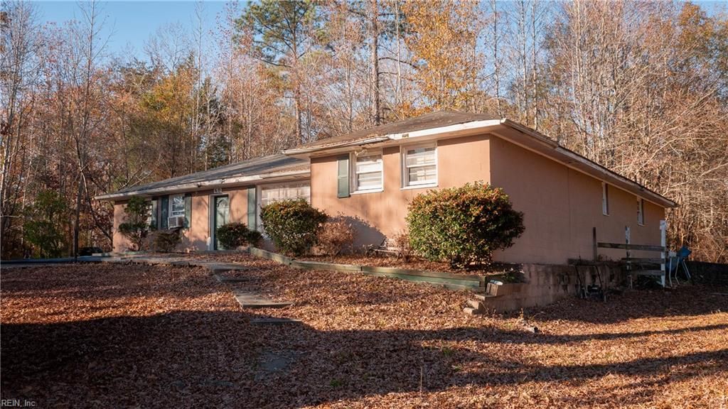 Photo of 3504 Bridge Road, Suffolk, VA 23435 (MLS # 10612380)