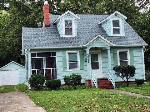 231 Greenbriar AVE Hampton VA 23661