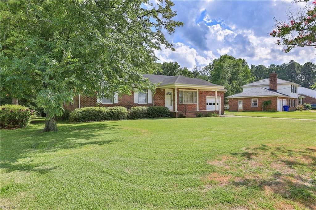 Photo of 5009 Greenbrook Drive, Portsmouth, VA 23703 (MLS # 10612082)