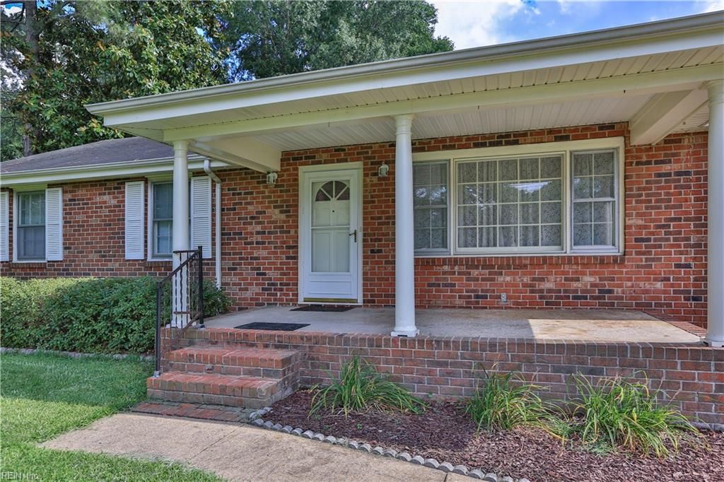 Photo of 5009 Greenbrook Drive, Portsmouth, VA 23703 (MLS # 10612082)