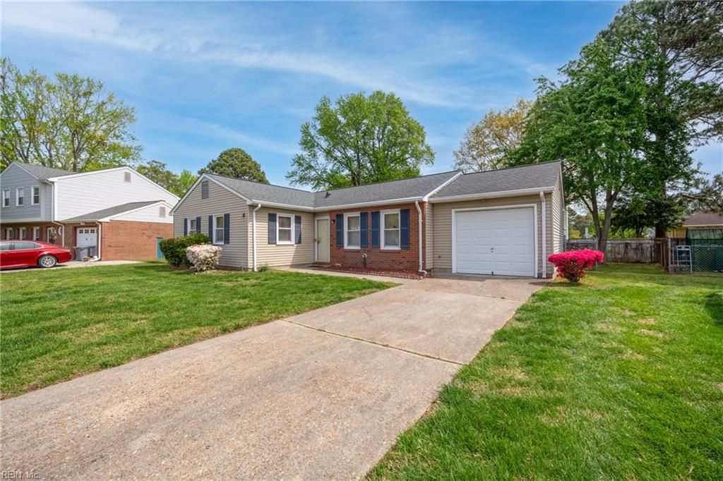 Photo of 7 Jennifer Lane, Hampton, VA 23669 (MLS # 10628839)