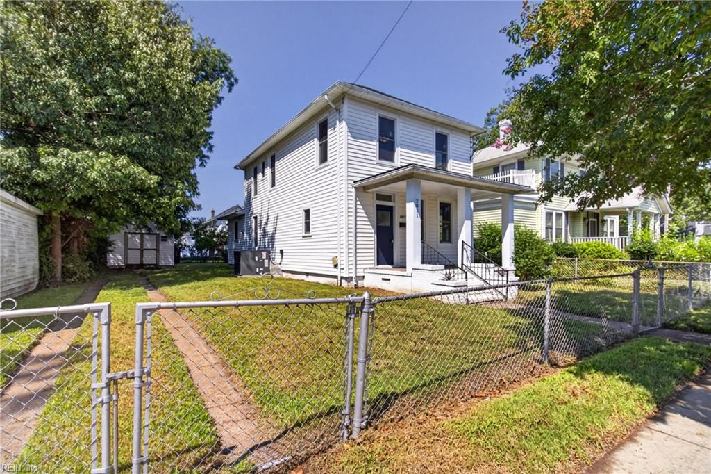 Photo of 2811 Marshall Avenue, Newport News, VA 23607 (MLS # 10650904)