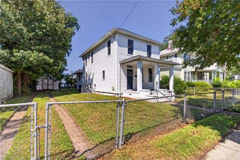 Photo of 2811 Marshall Avenue, Newport News, VA 23607 (MLS # 10650904)