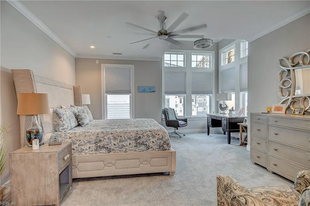 Virginia Beach, Virginia 23451, United States, 3 Bedrooms Bedrooms, ,3 BathroomsBathrooms,Residential,Active,77364