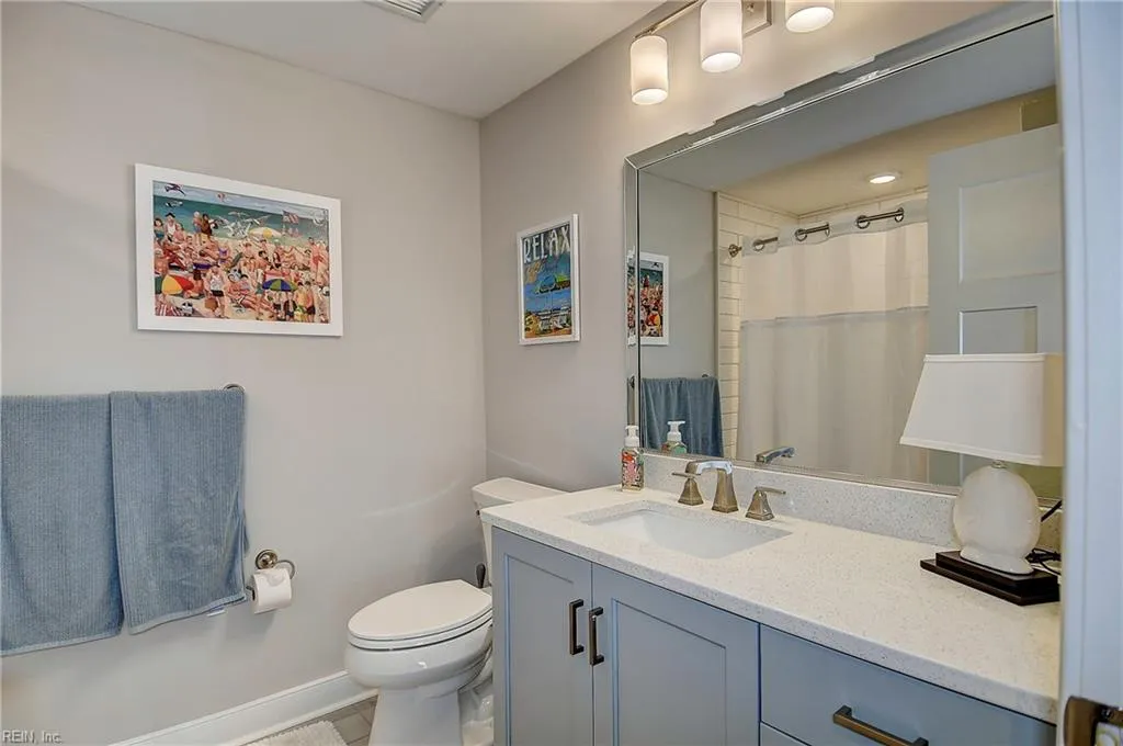 Virginia Beach, Virginia 23451, United States, 3 Bedrooms Bedrooms, ,3 BathroomsBathrooms,Residential,Active,77364