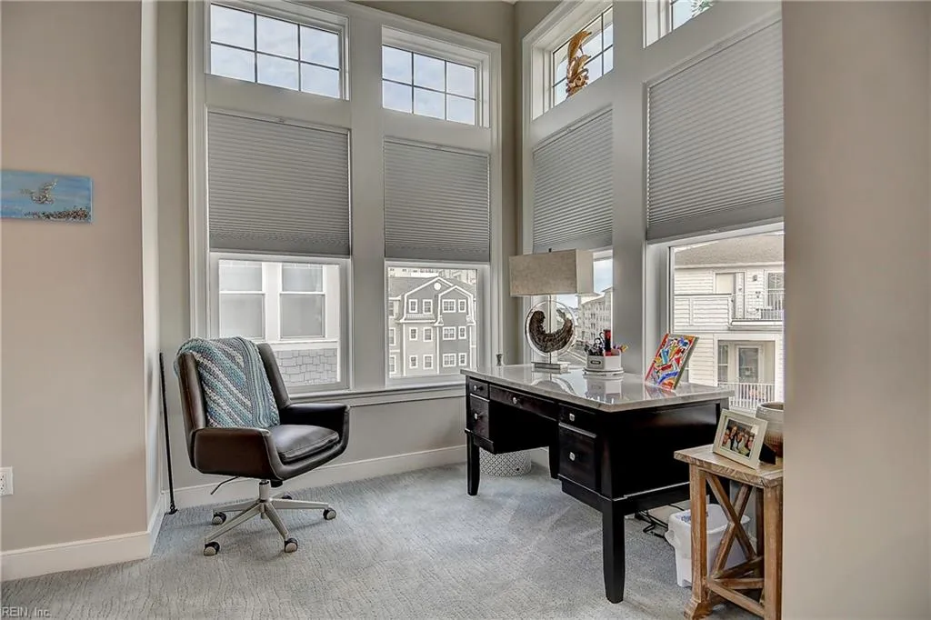 Virginia Beach, Virginia 23451, United States, 3 Bedrooms Bedrooms, ,3 BathroomsBathrooms,Residential,Active,77364