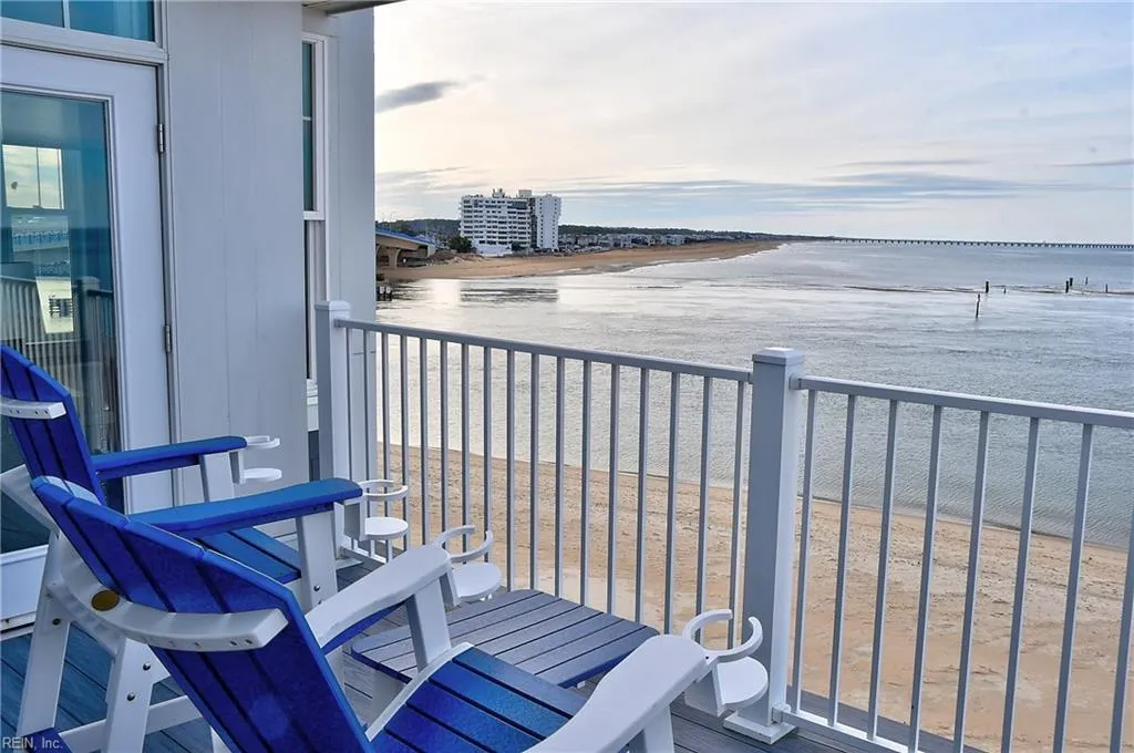 Virginia Beach, Virginia 23451, United States, 3 Bedrooms Bedrooms, ,3 BathroomsBathrooms,Residential,Active,77364