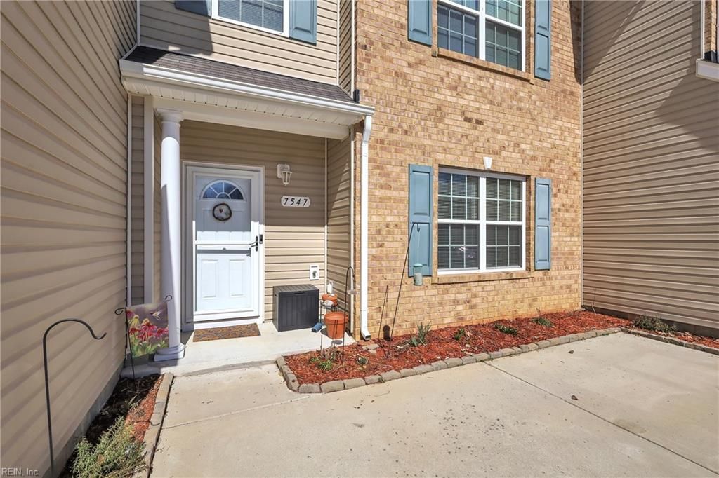 Photo of 7547 Villa Court, Gloucester Point, VA 23062 (MLS # 10623151)