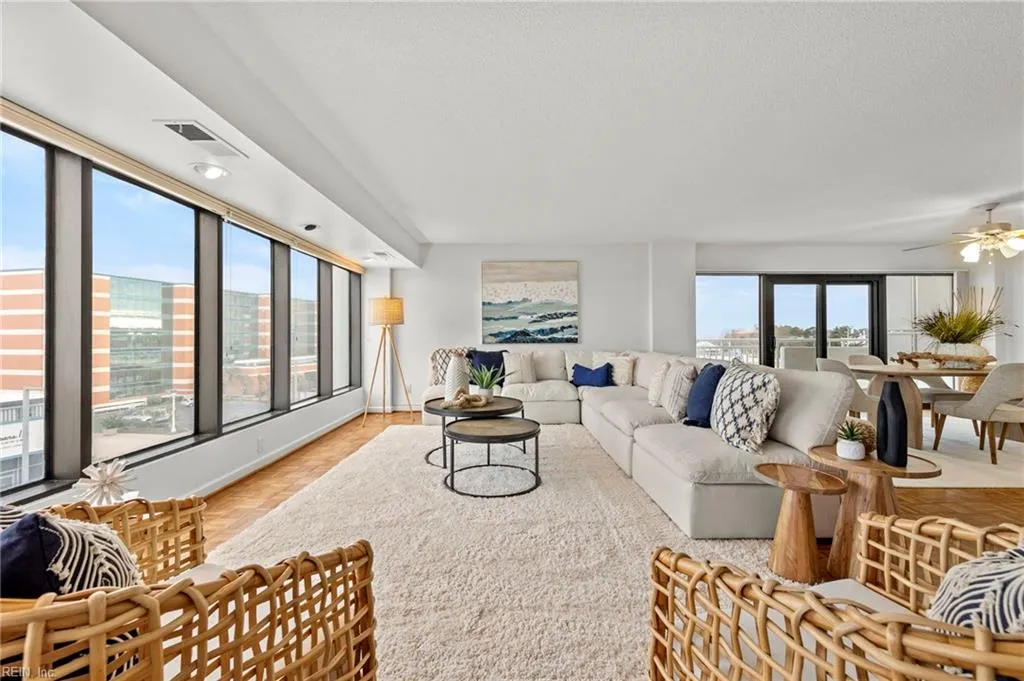 Virginia Beach, Virginia 23451, United States, 2 Bedrooms Bedrooms, ,2 BathroomsBathrooms,Residential,Active,100387