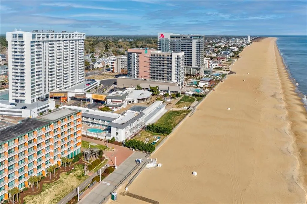 Virginia Beach, Virginia 23451, United States, 2 Bedrooms Bedrooms, ,2 BathroomsBathrooms,Residential,Active,100387