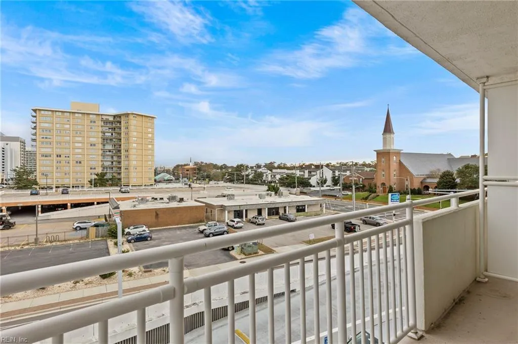 Virginia Beach, Virginia 23451, United States, 2 Bedrooms Bedrooms, ,2 BathroomsBathrooms,Residential,Active,100387