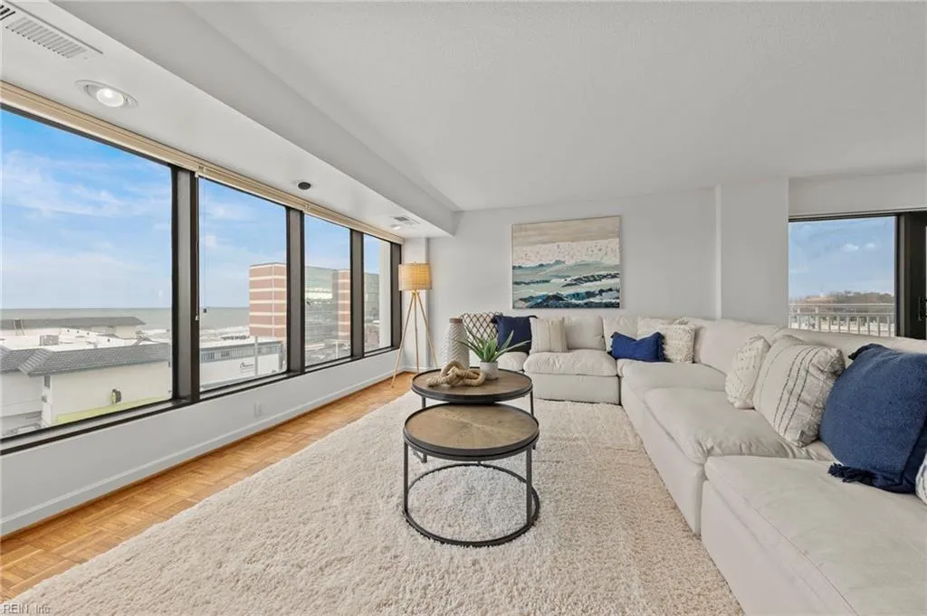 Virginia Beach, Virginia 23451, United States, 2 Bedrooms Bedrooms, ,2 BathroomsBathrooms,Residential,Active,100387