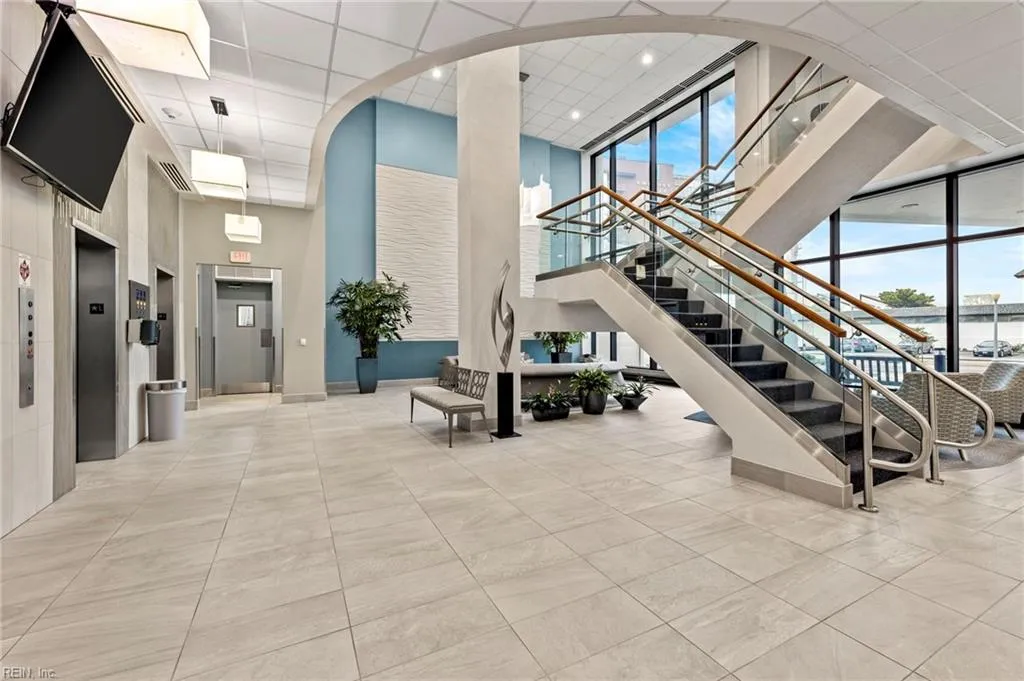 Virginia Beach, Virginia 23451, United States, 2 Bedrooms Bedrooms, ,2 BathroomsBathrooms,Residential,Active,100387