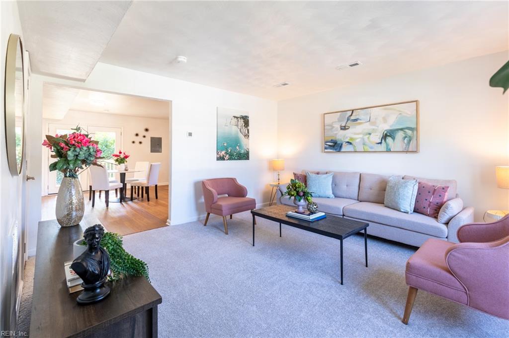 1209 West AVE