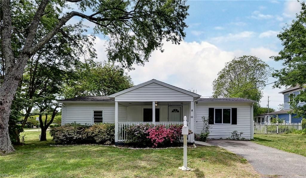 Photo of 112 Peninsula Street, Williamsburg, VA 23188 (MLS # 10632899)
