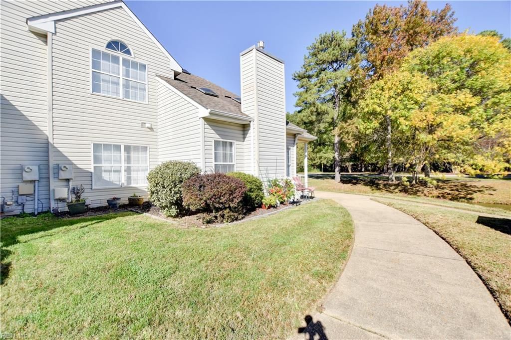 Photo of 207 Andover Court, Yorktown, VA 23693 (MLS # 10607523)