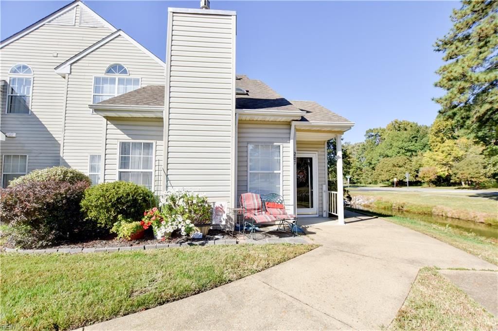 Photo of 207 Andover Court, Yorktown, VA 23693 (MLS # 10607523)