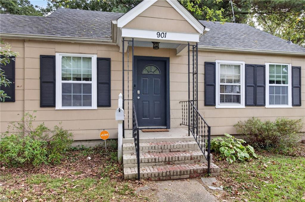 Photo of 901 Stewart Street, Chesapeake, VA 23324 (MLS # 10655021)