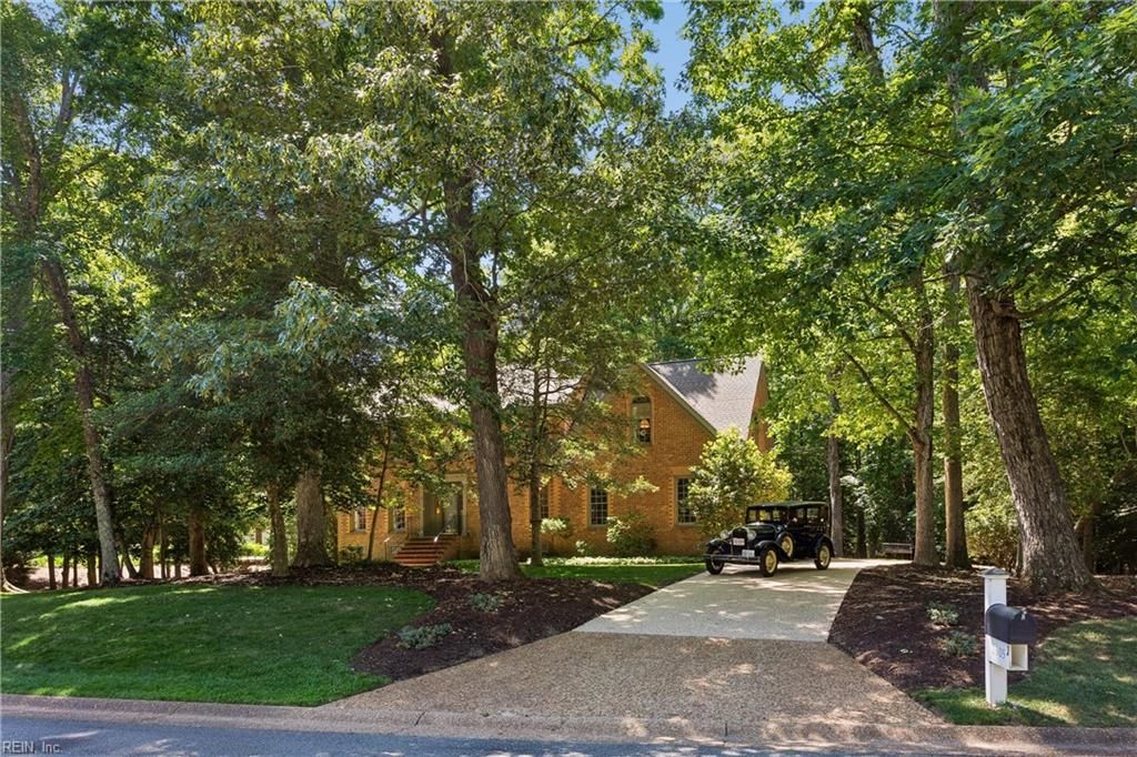 Photo of 2305 W Island Road, Williamsburg, VA 23185 (MLS # 10635238)
