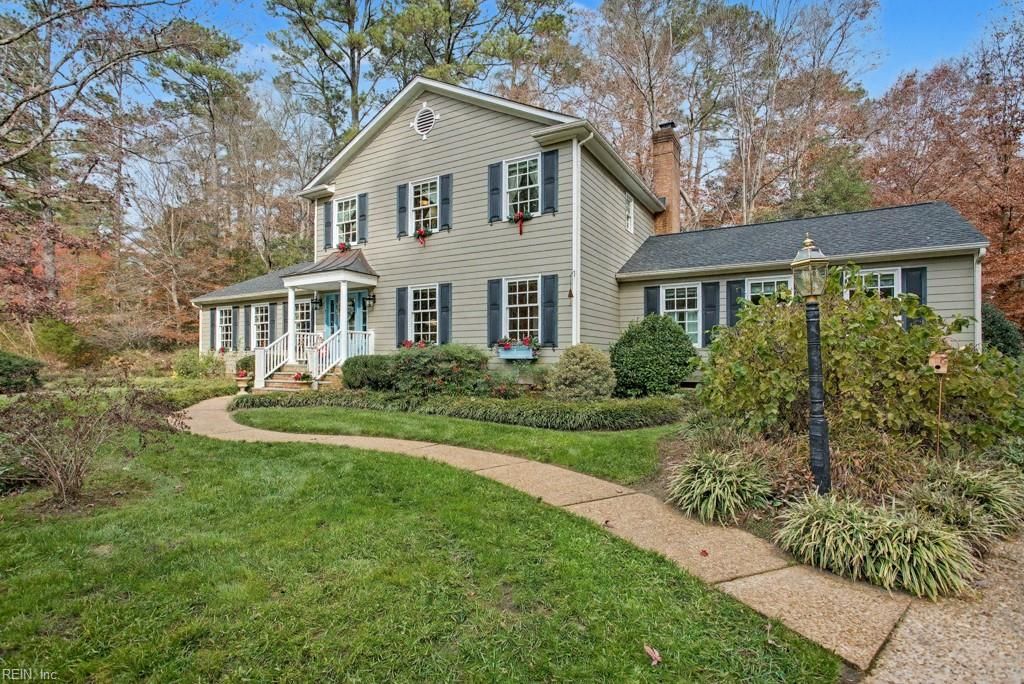 Photo of 6525 Wyncote Avenue, Gloucester, VA 23061 (MLS # 10611918)