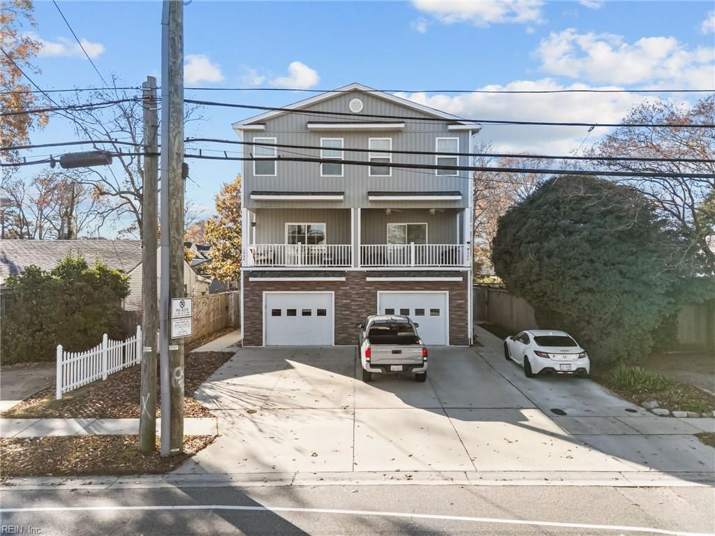 Photo of 1304 Mediterranean Ave Avenue, Virginia Beach, VA 23451 (MLS # 10611581)