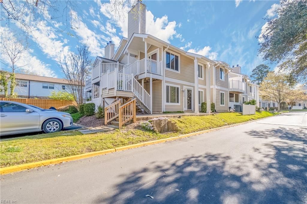 Photo of 2524 Cove Point Place Place, Virginia Beach, VA 23454 (MLS # 10620261)