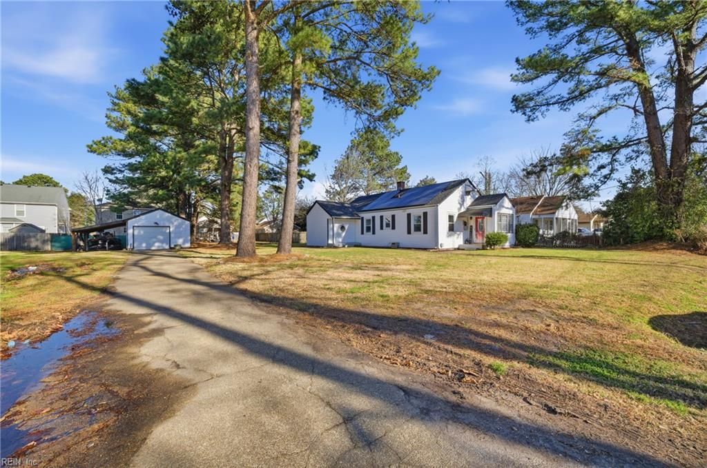 Photo of 126 Appomattox Avenue, Portsmouth, VA 23702 (MLS # 10618443)