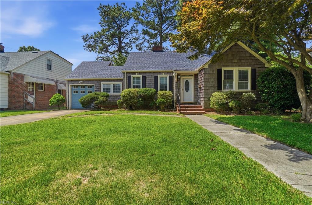 Photo of 203 Burleigh Avenue, Norfolk, VA 23505 (MLS # 10641325)