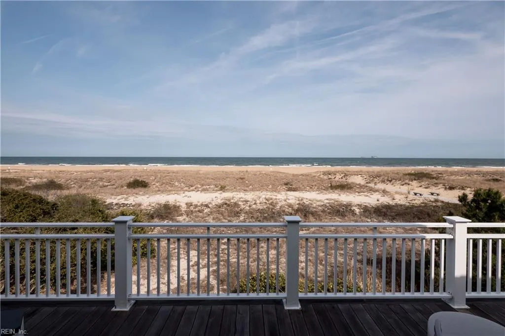 Virginia Beach, Virginia 23451, United States, 6 Bedrooms Bedrooms, ,7 BathroomsBathrooms,Residential,Active,104056