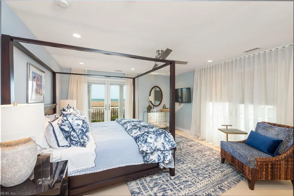 Virginia Beach, Virginia 23451, United States, 6 Bedrooms Bedrooms, ,7 BathroomsBathrooms,Residential,Active,104056