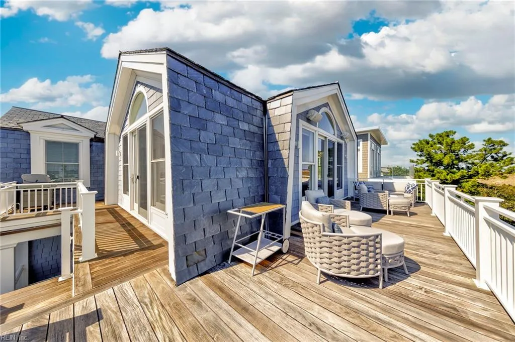 Virginia Beach, Virginia 23451, United States, 6 Bedrooms Bedrooms, ,7 BathroomsBathrooms,Residential,Active,104056