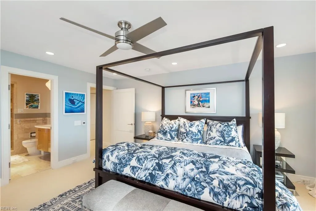 Virginia Beach, Virginia 23451, United States, 6 Bedrooms Bedrooms, ,7 BathroomsBathrooms,Residential,Active,104056