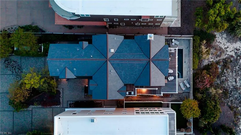 Virginia Beach, Virginia 23451, United States, 6 Bedrooms Bedrooms, ,7 BathroomsBathrooms,Residential,Active,104056