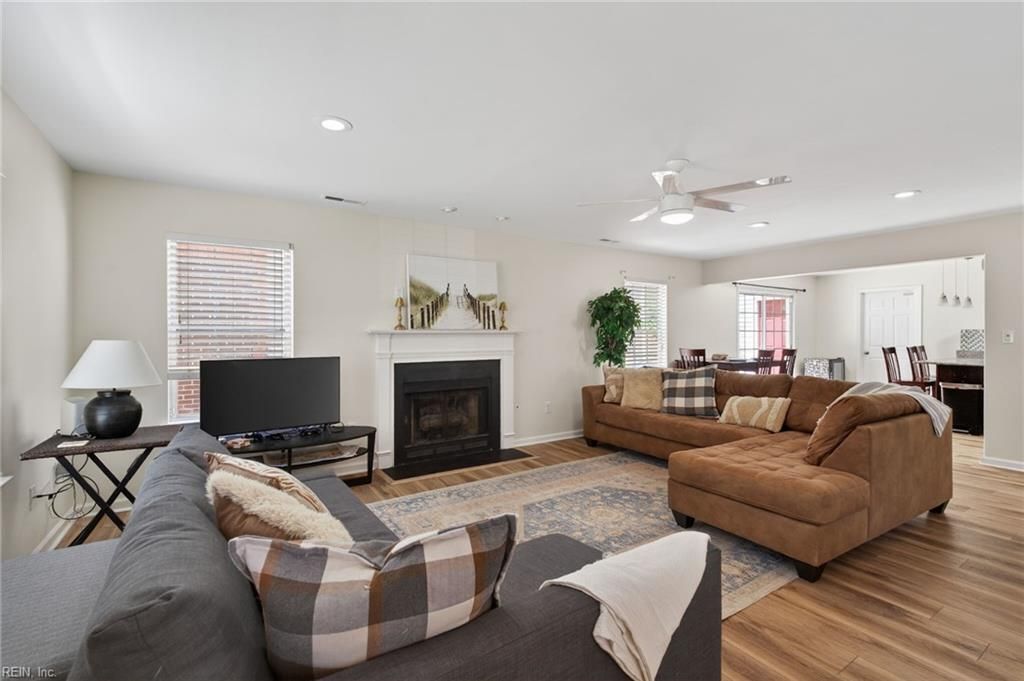 Photo of 5500 Fountain Court, Virginia Beach, VA 23462 (MLS # 10637376)