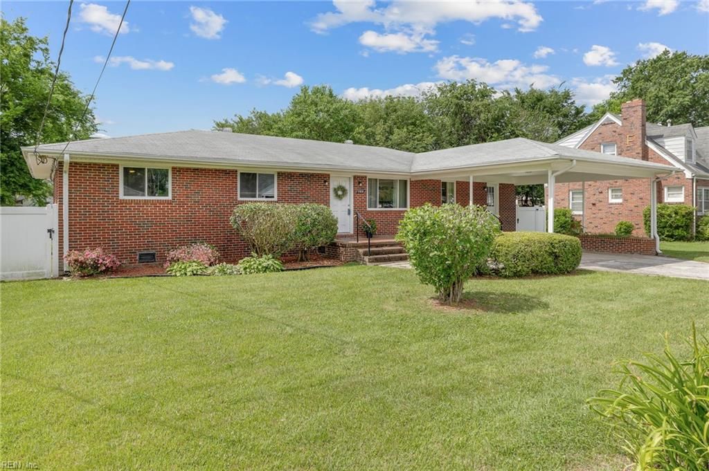 Photo of 2825 Woodland Avenue, Norfolk, VA 23504 (MLS # 10636750)