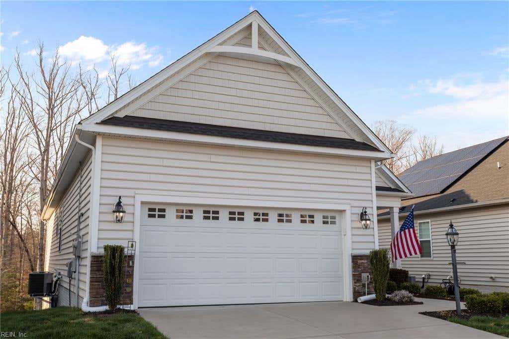 Photo of 3914 Isaac Circle, Williamsburg, VA 23188 (MLS # 10645387)