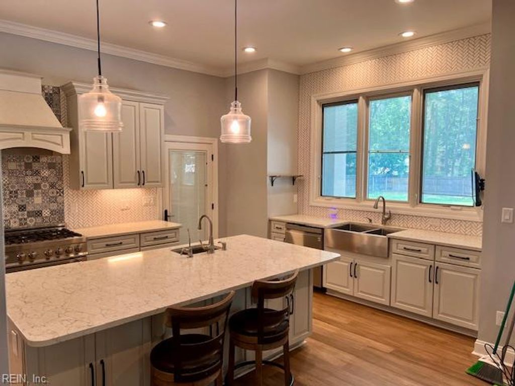 Photo of 1133 Homestead Drive, Virginia Beach, VA 23464 (MLS # 10646005)