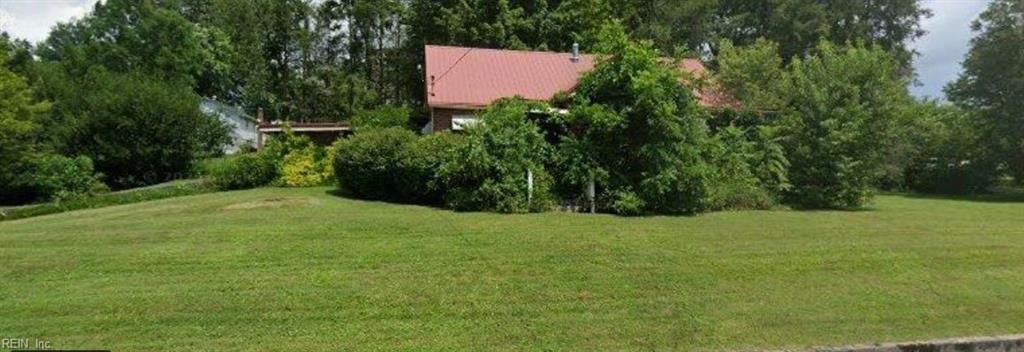 Photo of 555 Oakwood Avenue, Other, VA 99999 (MLS # 10619535)