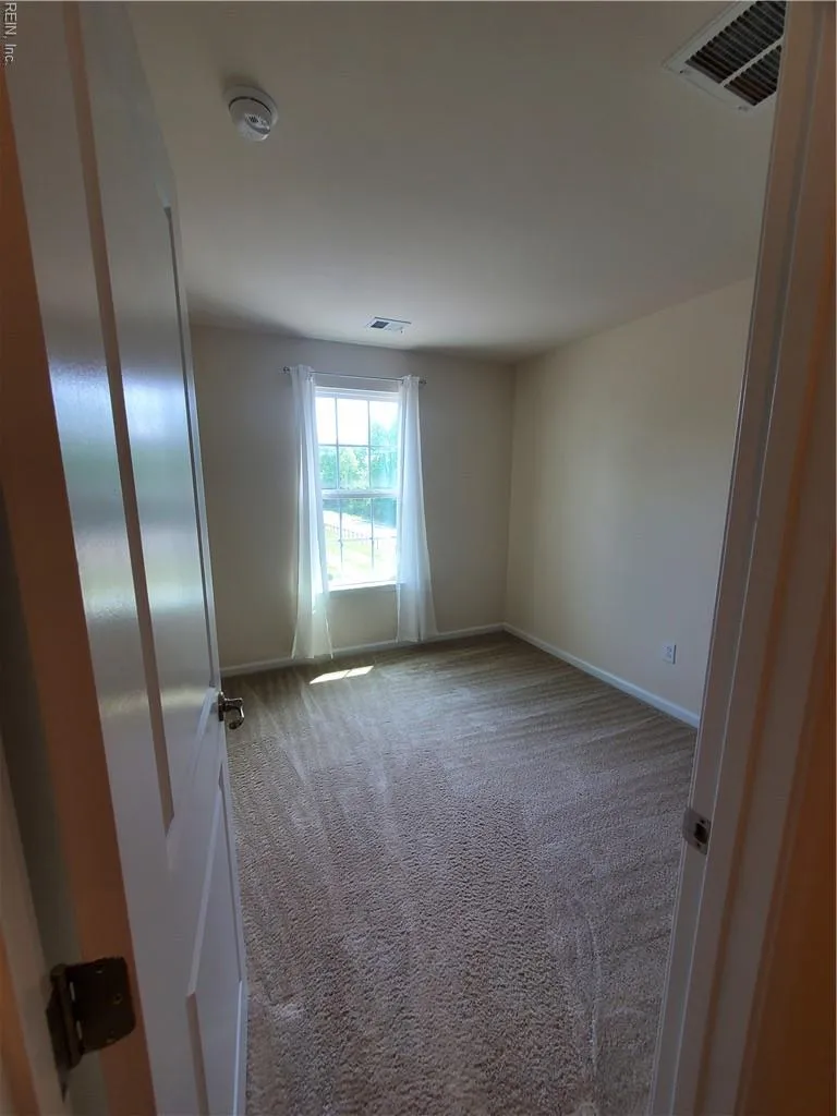 Suffolk, Virginia 23434, United States, 4 Bedrooms Bedrooms, ,4 BathroomsBathrooms,Residential,Active,123561