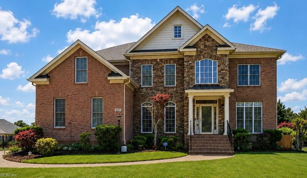 Photo of 5217 Rockport Landing, Suffolk, VA 23435 (MLS # 10633047)