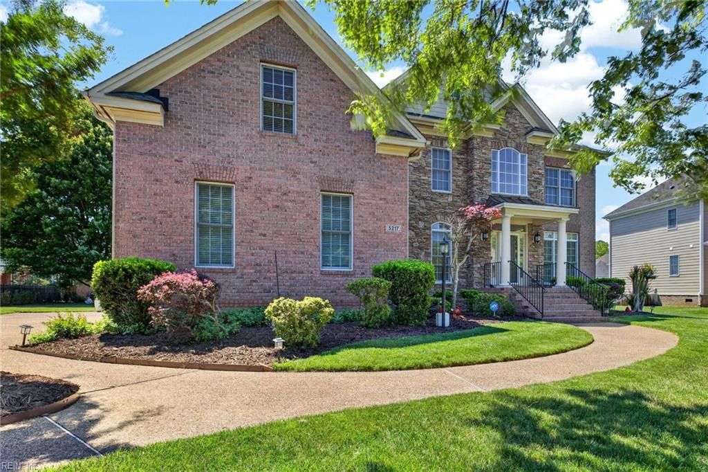 Photo of 5217 Rockport Landing, Suffolk, VA 23435 (MLS # 10633047)