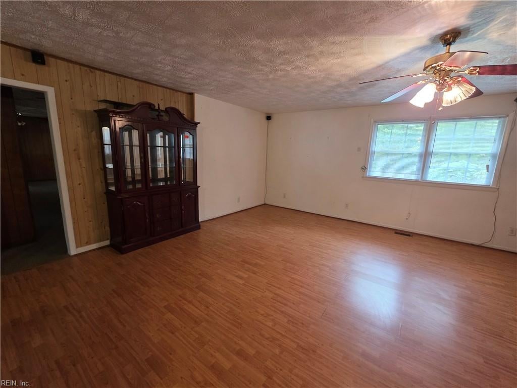 Photo of 101 Giles Lane, Yorktown, VA 23690 (MLS # 10656648)