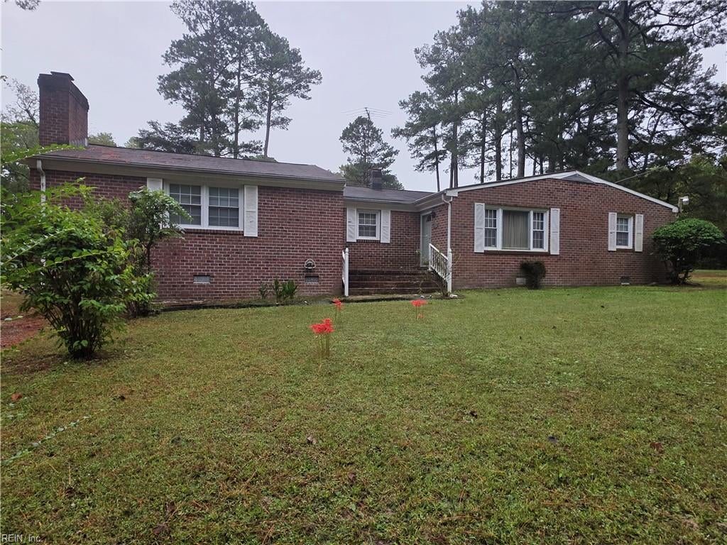 Photo of 101 Giles Lane, Yorktown, VA 23690 (MLS # 10656648)