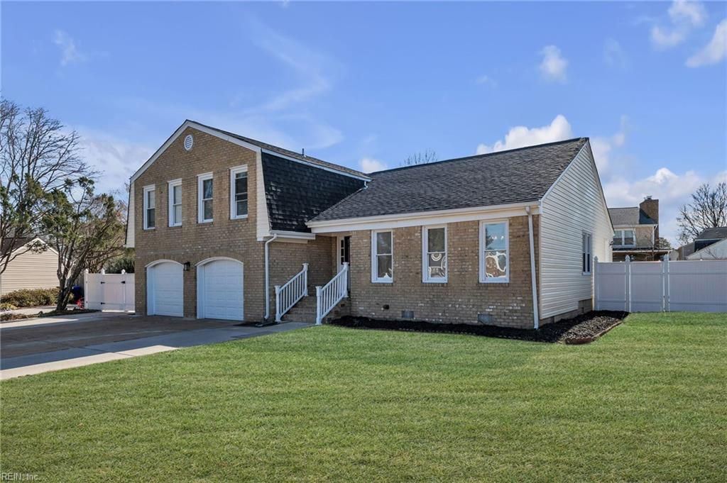 Photo of 5005 Kemps Farm Place, Virginia Beach, VA 23464 (MLS # 10617329)