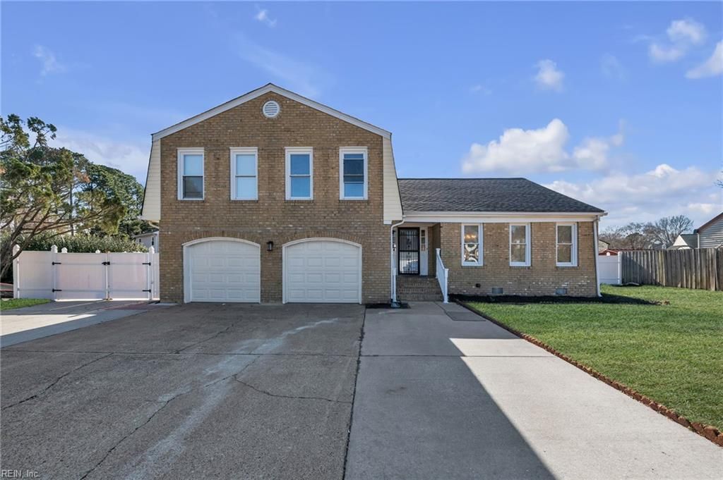 Photo of 5005 Kemps Farm Place, Virginia Beach, VA 23464 (MLS # 10617329)