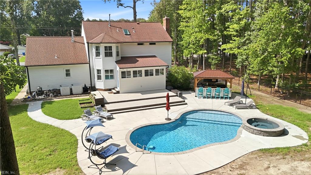 Photo of 656 Parker Road, Chesapeake, VA 23322 (MLS # 10644240)